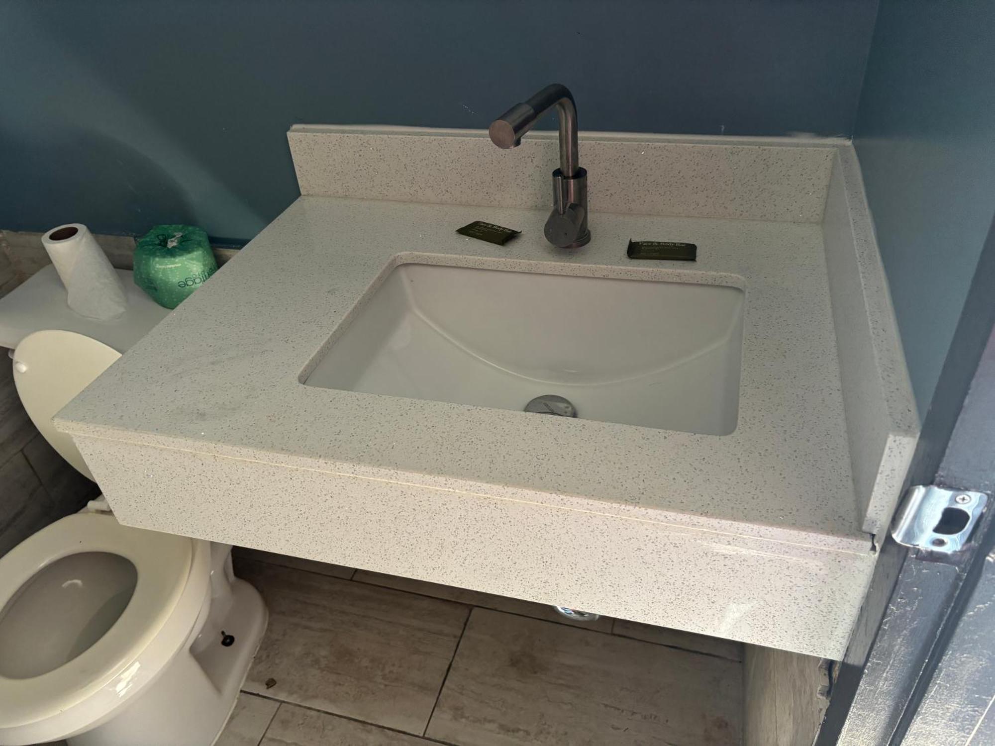 Budget Inn Express Augusta Bagian luar foto
